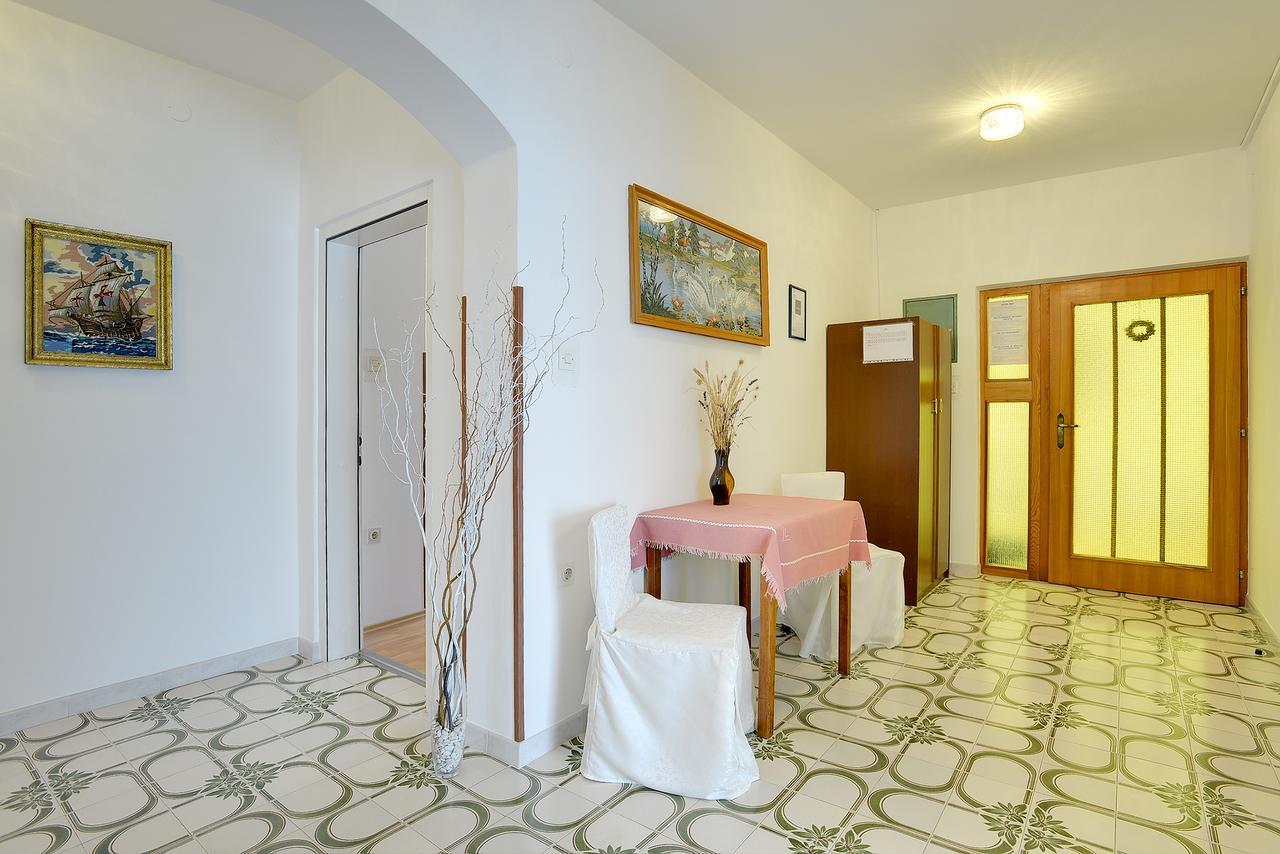 Apartments Danilo Medulin Exterior photo